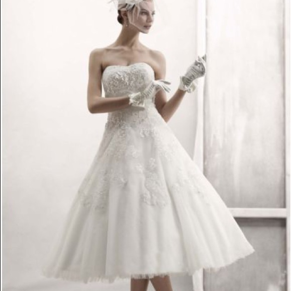 New w/ tags Oleg Cassini Tea Length Wedding Dress